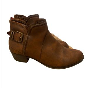 American Rag Aedee Zip Women Ankle Booties